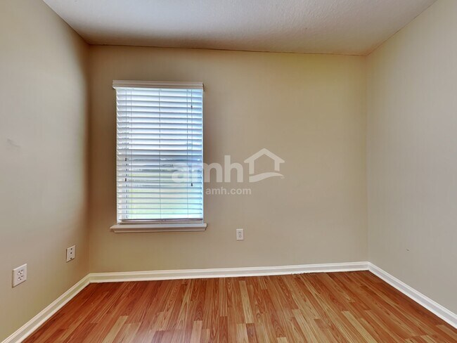 Building Photo - 2657 Snail Kite Court