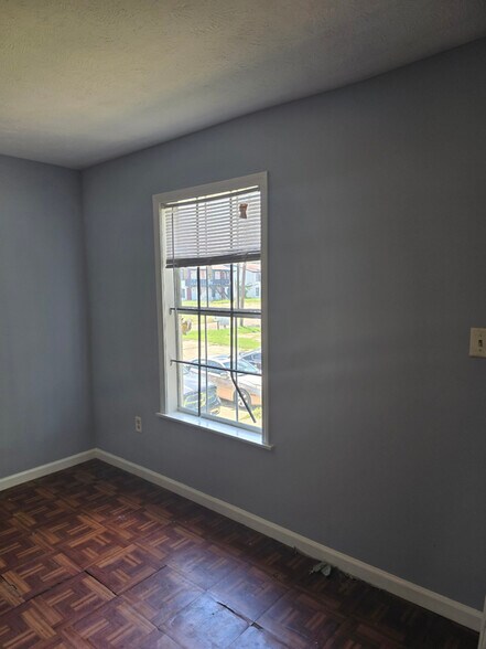 Building Photo - 140B Jackson W Blvd