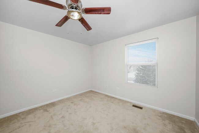 Building Photo - 1492 Orchid St