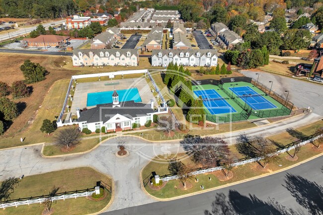 Building Photo - 127 Tara Blvd