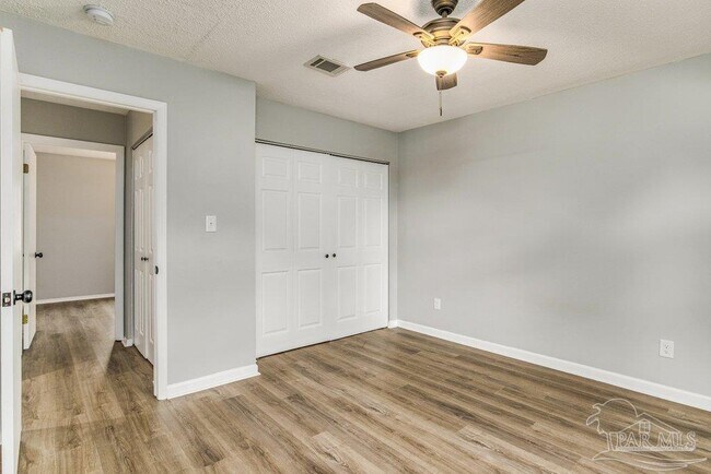 Building Photo - 5779 Wickford Ln