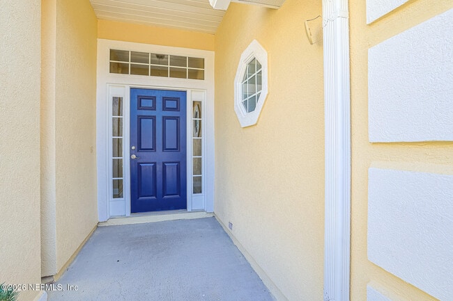 Building Photo - 3031 Five Oaks Ln