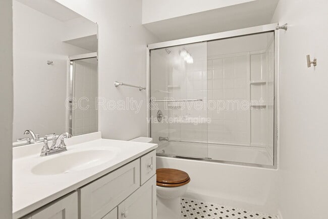 Building Photo - 1388 Gardina Vista