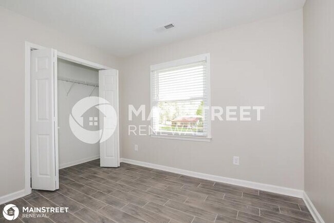 Building Photo - 5208 Butterfield Dr, Winston-Salem, NC 27105