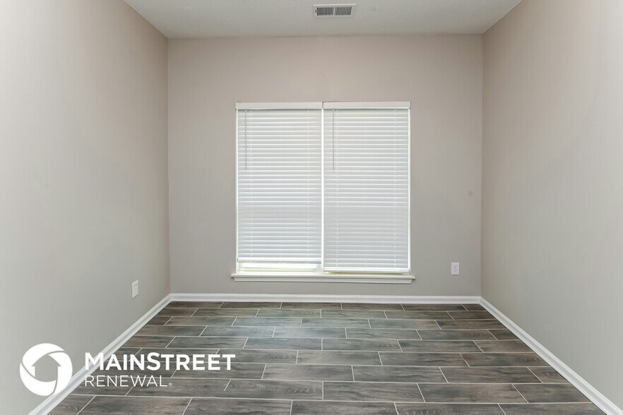 Building Photo - 8408 Bristol Ford Pl