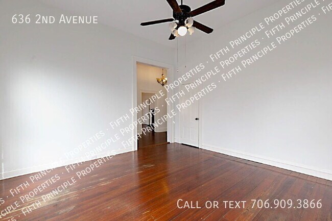 Building Photo - 636 2nd Ave