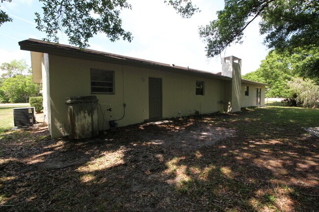 Building Photo - 2195 Corey Rd