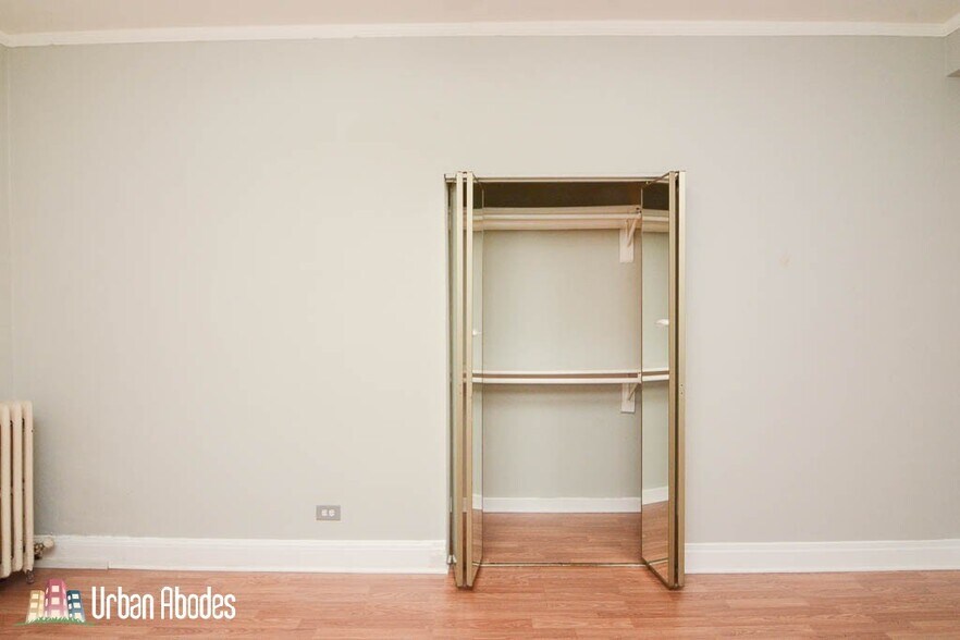 Building Photo - 3832 N Fremont St