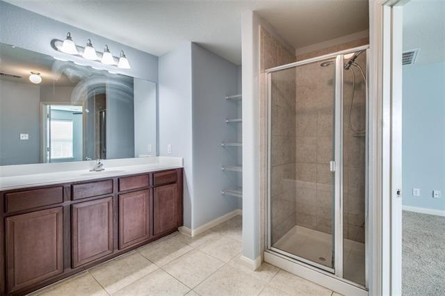 Building Photo - 1824 Persimmon Dr