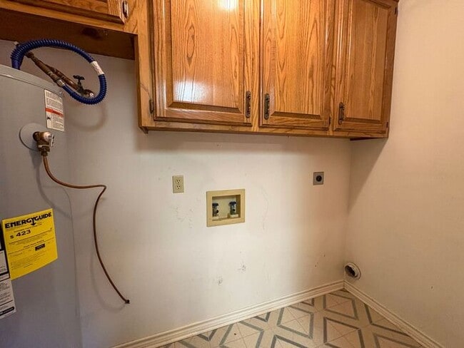 Building Photo - Available Now! 3 Bed 2 Bath on 2 Acres in ...