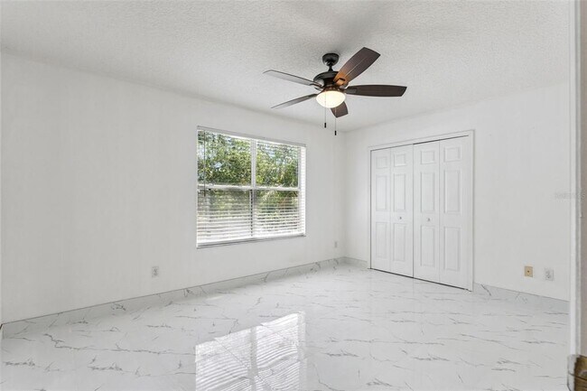 Building Photo - 2205 Wintermere Pointe Dr