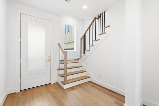 Building Photo - 3826 Wilmer St