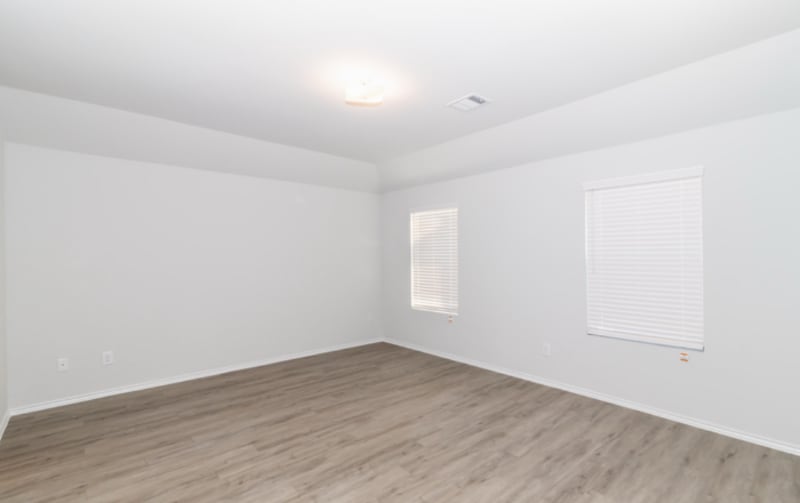 Building Photo - 8601 Wilkins Oaks Dr