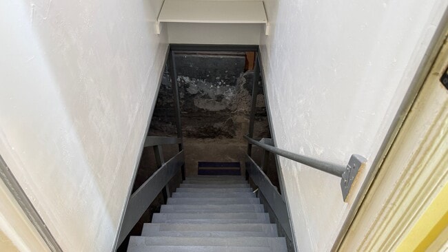 Building Photo - Charming Silver Terrace 3 Bedroom/1 BA SFH with Private Garden Oasis +Flex Bonus Room- AMSI