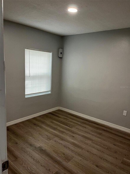 Building Photo - 205 W Sproule Ave