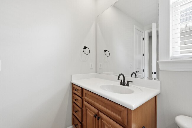 Building Photo - 4256 Skipjack Cove