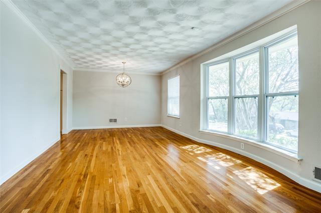 Building Photo - 8005 San Cristobal Dr