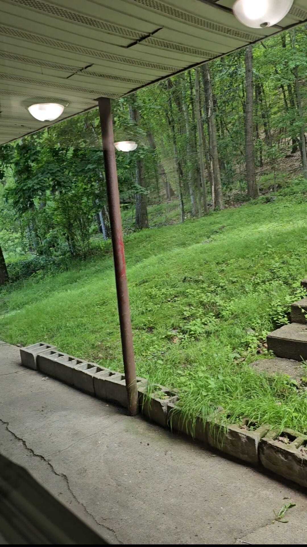 Building Photo - 90 Leighton St