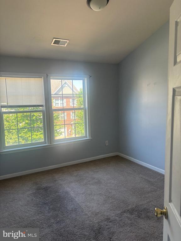 Building Photo - 103 Raphael Ct