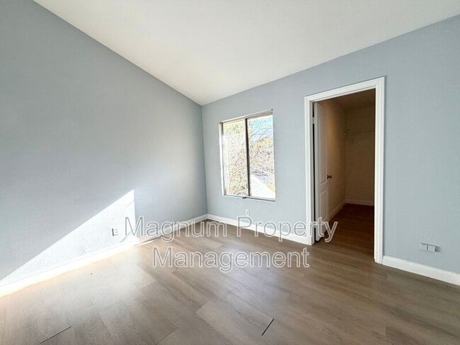 Building Photo - 30219 Corte Cantera