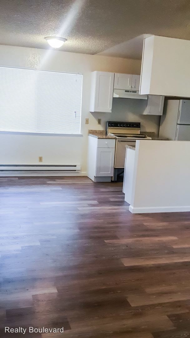 Building Photo - 2 br, 1 bath House - 705 Jamaica #4