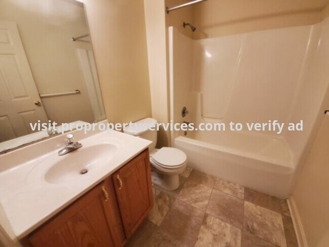 Building Photo - Charming Raised Rancher With Lawn Care Included