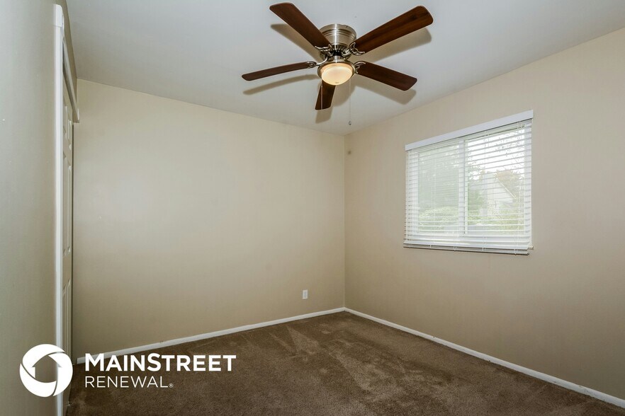 Building Photo - 1688 Boardwalk Ave