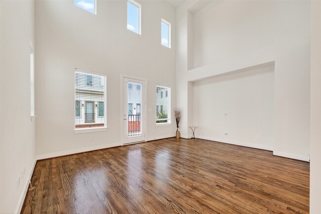 Building Photo - 1202 Cedarpost Tree Springs Pl