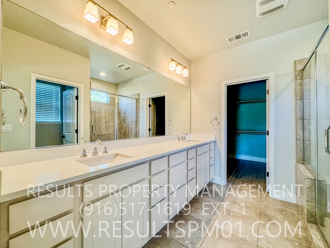 Building Photo - Beautifully upgraded Natomas 4 Bedroom Home