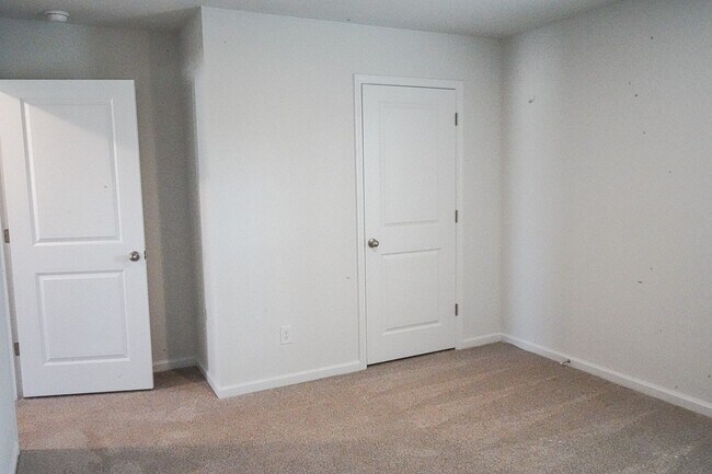 Building Photo - Available Soon!