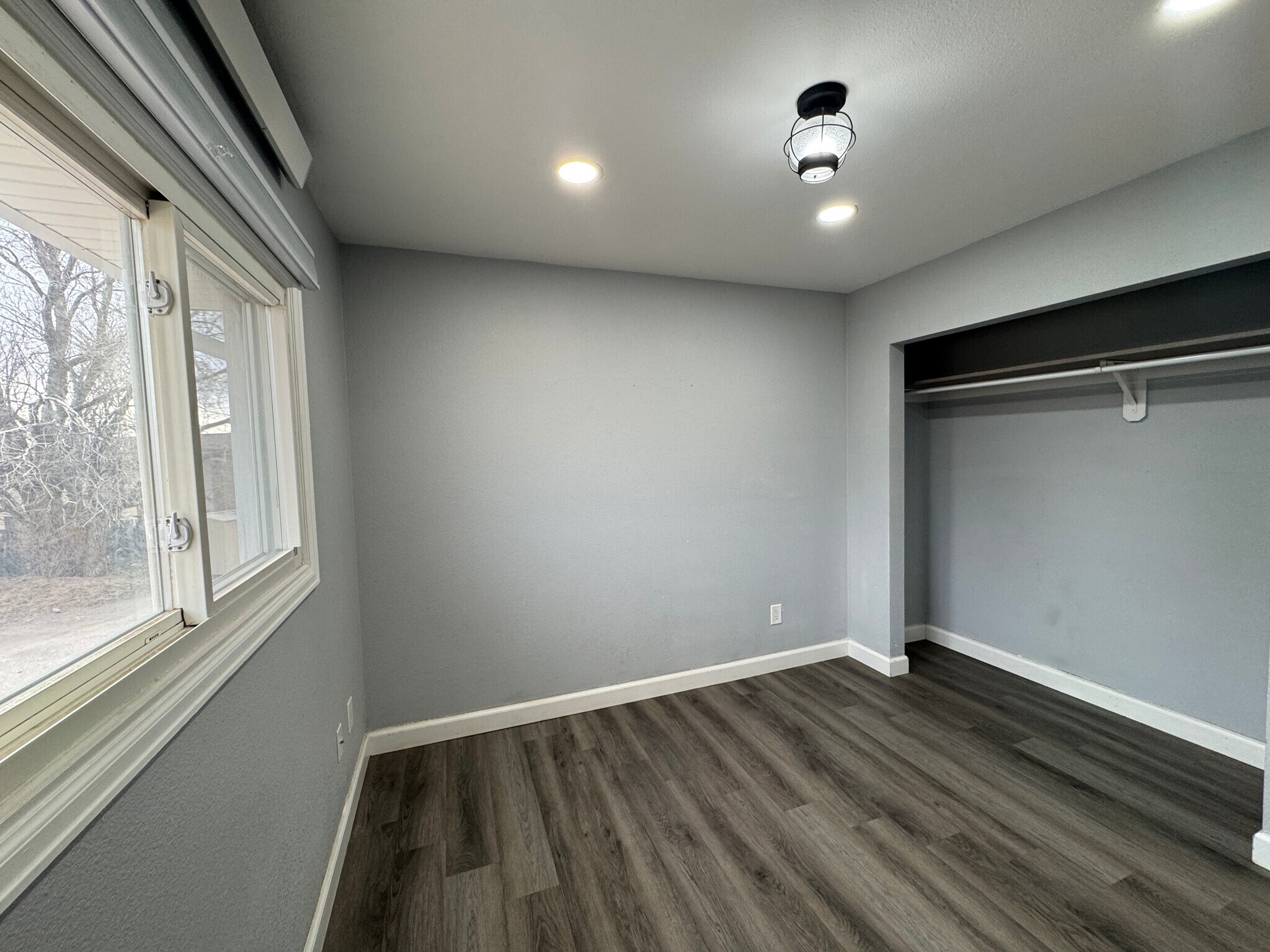 Building Photo - 112 Clover Ct