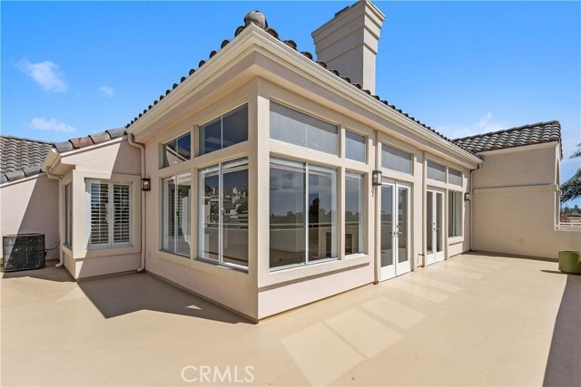 Building Photo - 35 Costa Brava