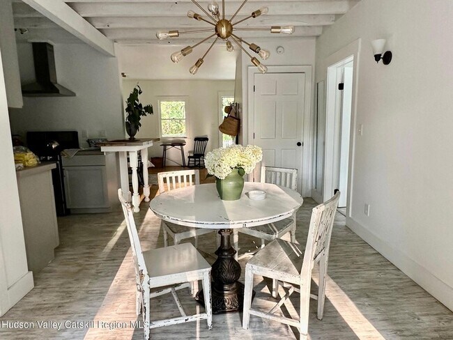 Building Photo - 5153 NY-9G