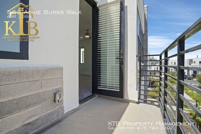 Building Photo - Brand new in Sutter's Place. Soon to be an...