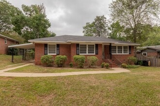 Building Photo - Clubview - Richards - Hardaway - CSU