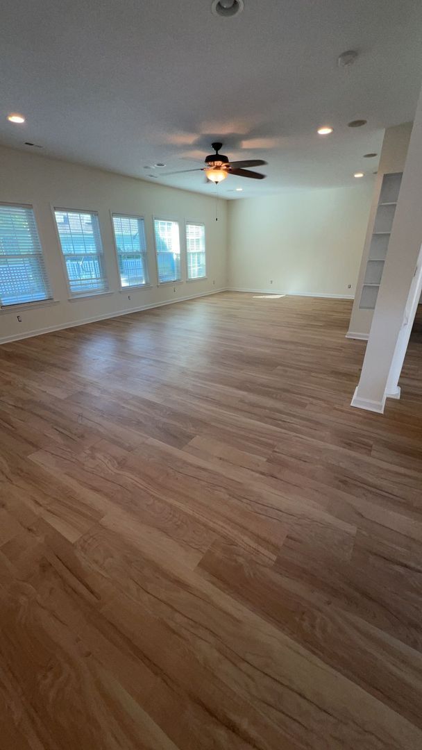 Building Photo - Southwood 3BR/ 2BA in Surfside Beach w pool
