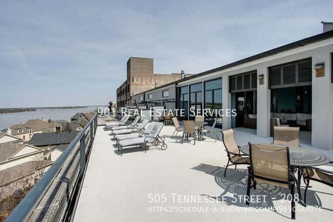 Building Photo - 505 Tennessee St