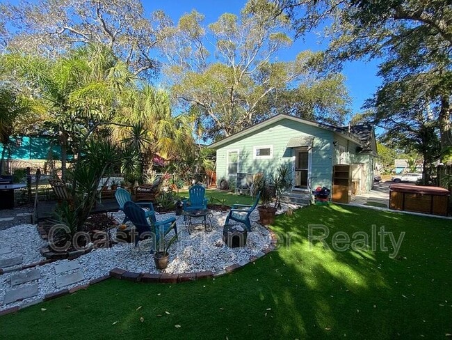 Building Photo - 5420 29th Ave S