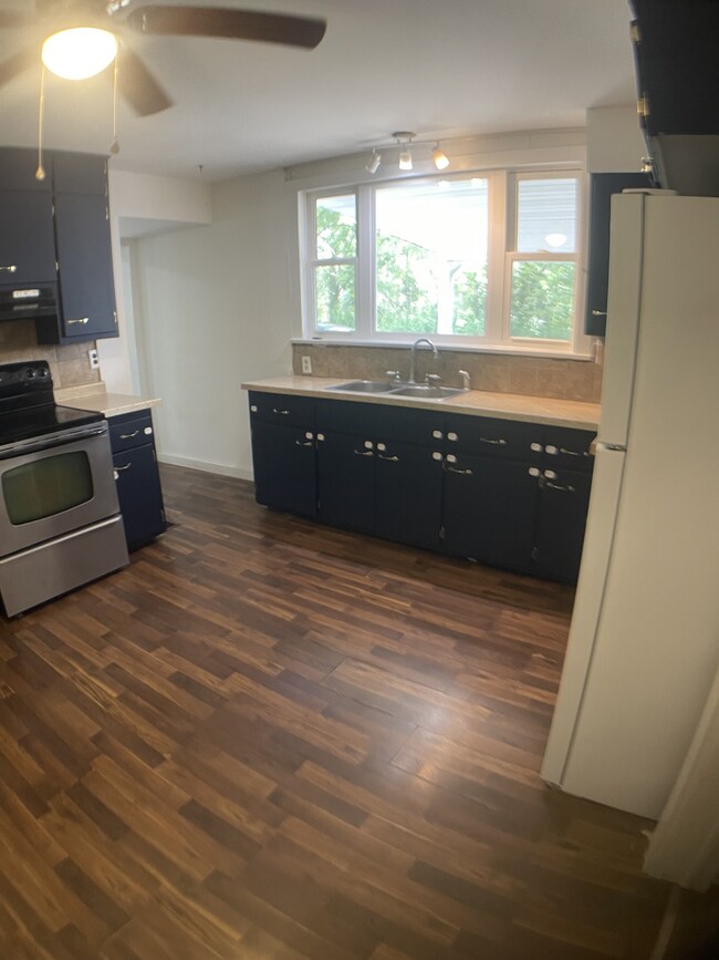Building Photo - 4744 O-Drive S