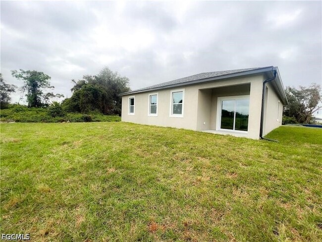 Building Photo - 7012 Jolly Cir