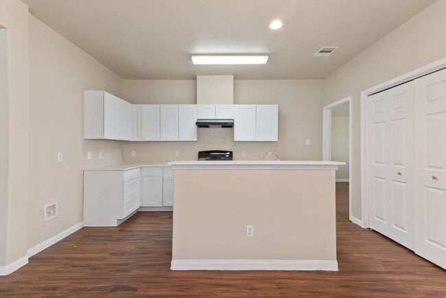 Building Photo - 14954 Huntington Willow Ln