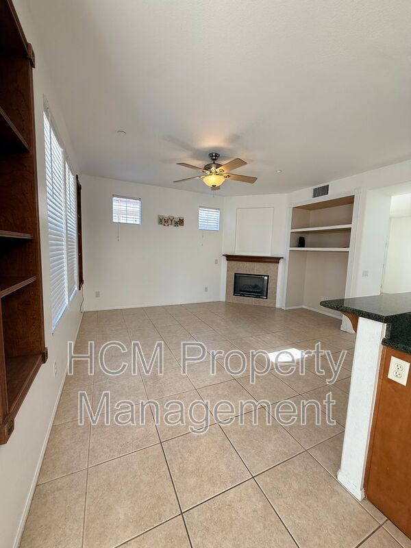 Building Photo - 28 Lansdale Ct