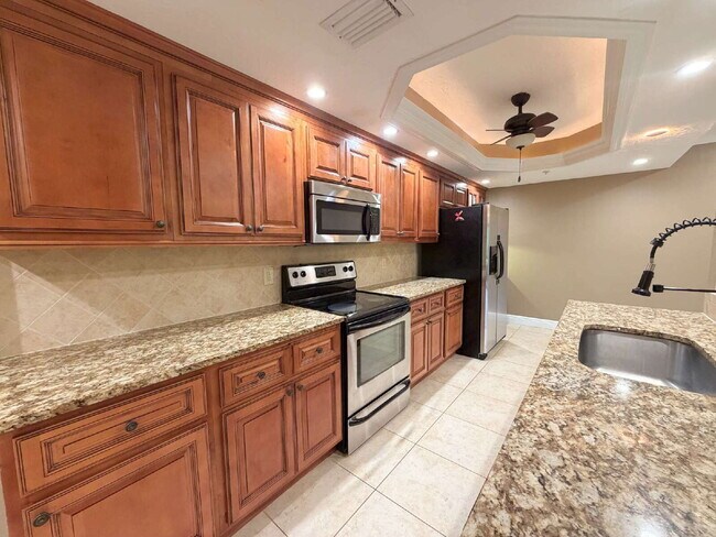 Building Photo - "Spacious 2-Bed, 2-Bath Condo Retreat in Innisbrook Community – 1210 Sq Ft of Comfort at 36750 US...