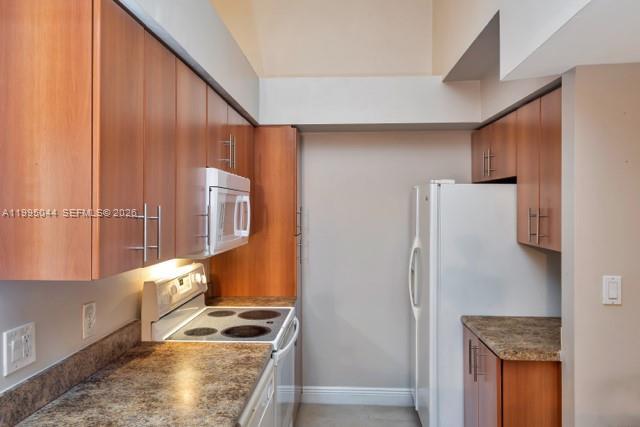 Building Photo - 1365 Crystal Way