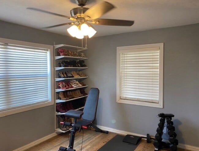 Building Photo - 603 S Ross Blvd