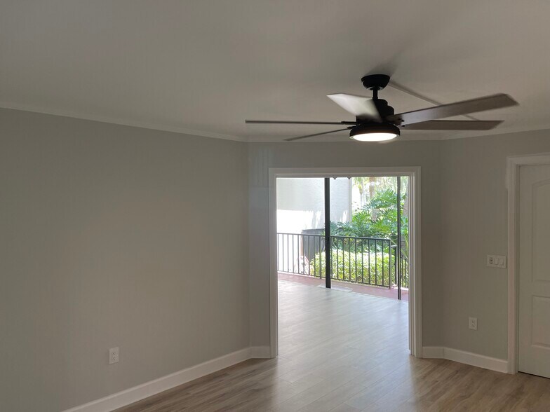 Building Photo - 6450 Wild Oak Bay Blvd