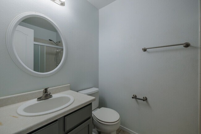 Building Photo - 5108 Hawk Springs Dr