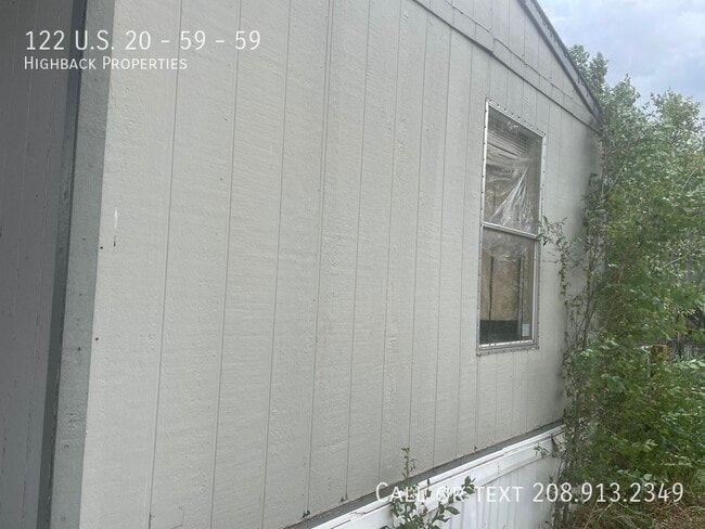Building Photo - 122 US-20