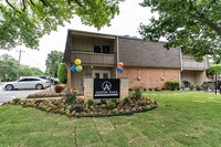 Building Photo - Arbor Park Apartments