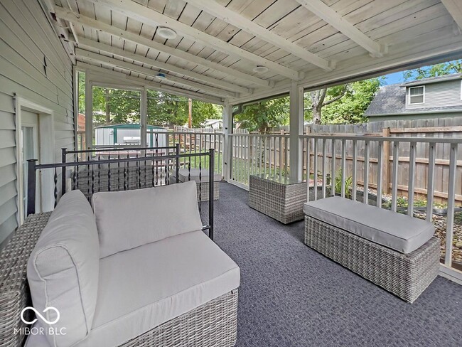 Building Photo - 2600 S Bryan St